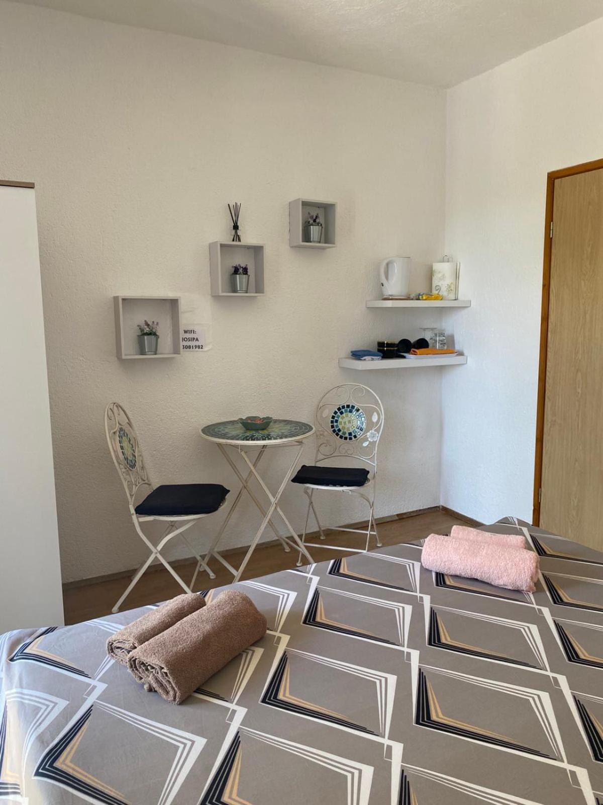 Room Josip Senj  Exterior foto